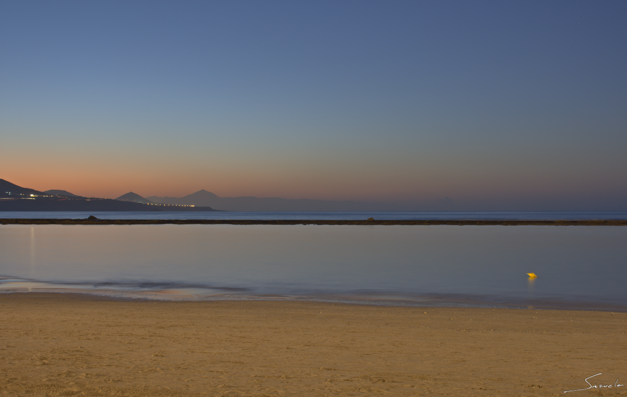 Se apaga el día en Las Canteras